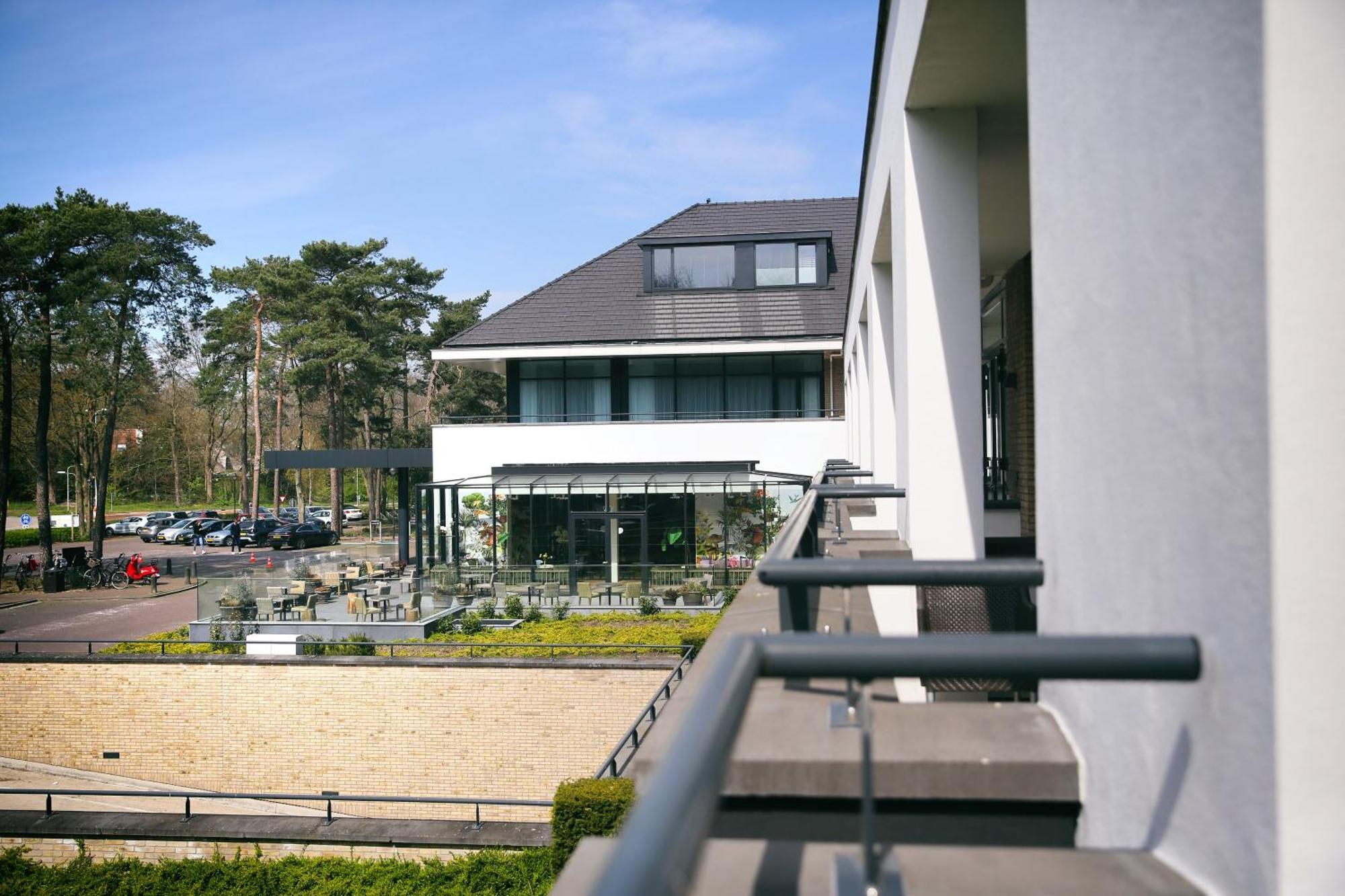 Van Der Valk Hotel ฮาร์เดอร์วิก ภายนอก รูปภาพ